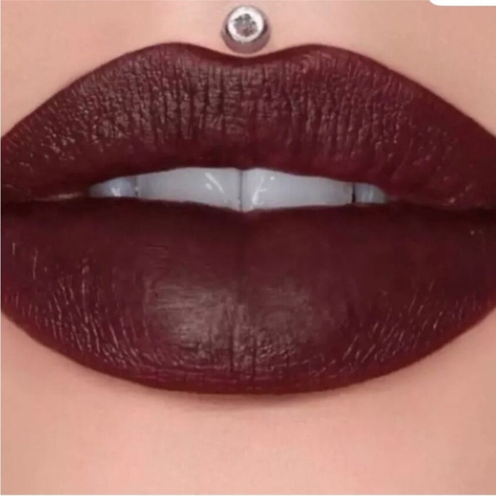 Jeffree Star Trap Lipstick "Communion Wine" Velvet Matte Burgundy~Discontinued
